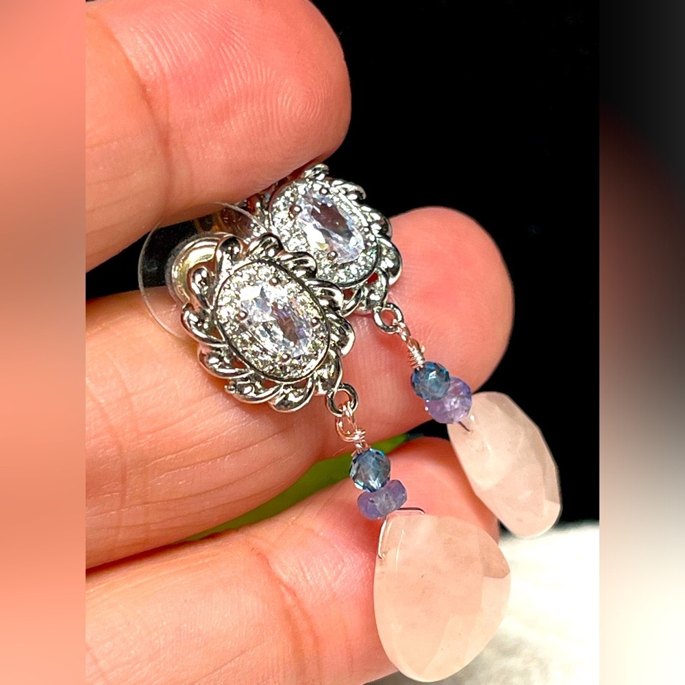 💋🎀genuine Rose quartz, tanzanite and blue topaz earrings/rhinestone -NWT